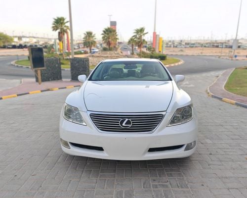 Lexus LS460 LWB 4ST