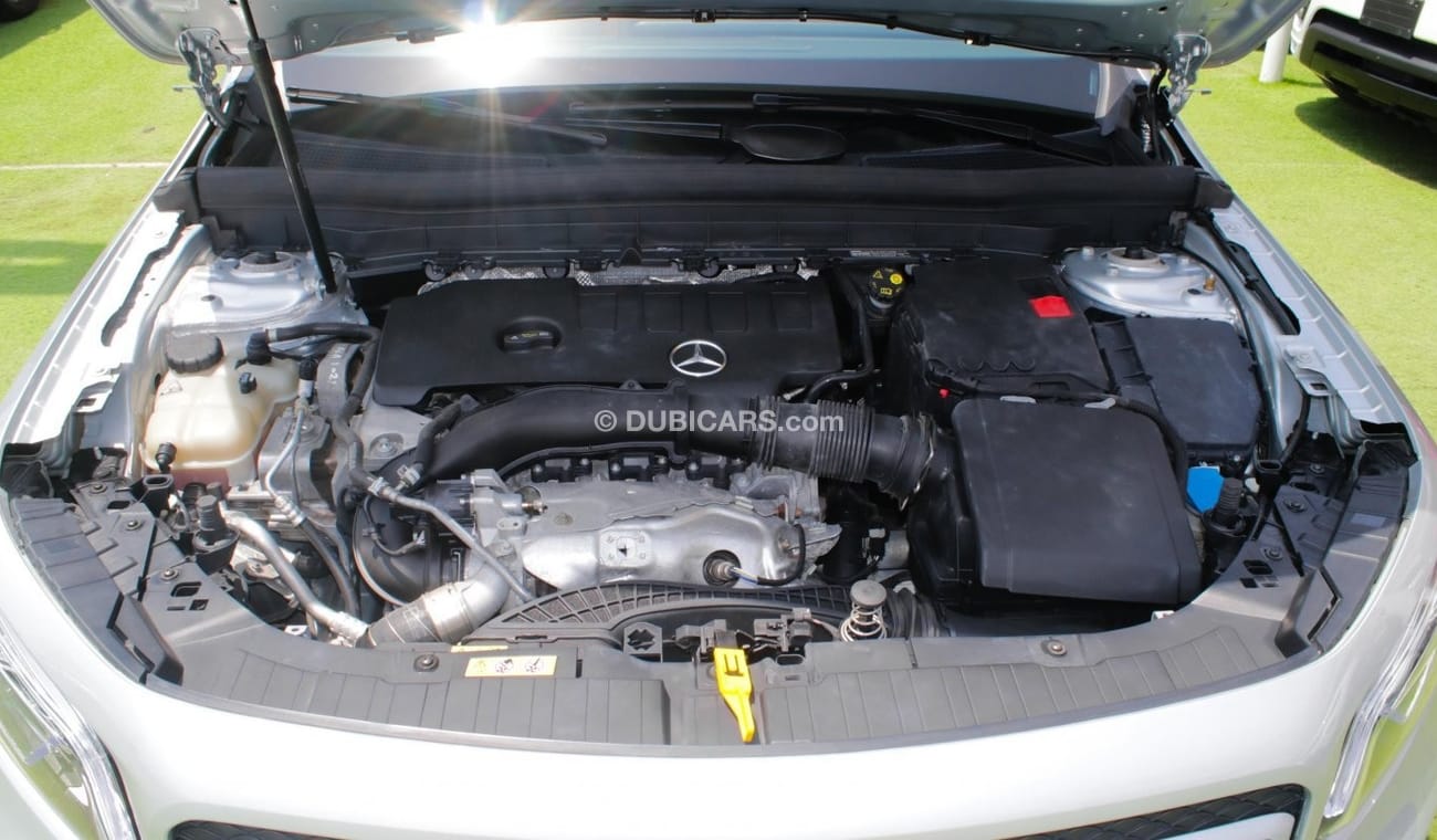 Mercedes-Benz GLB 250