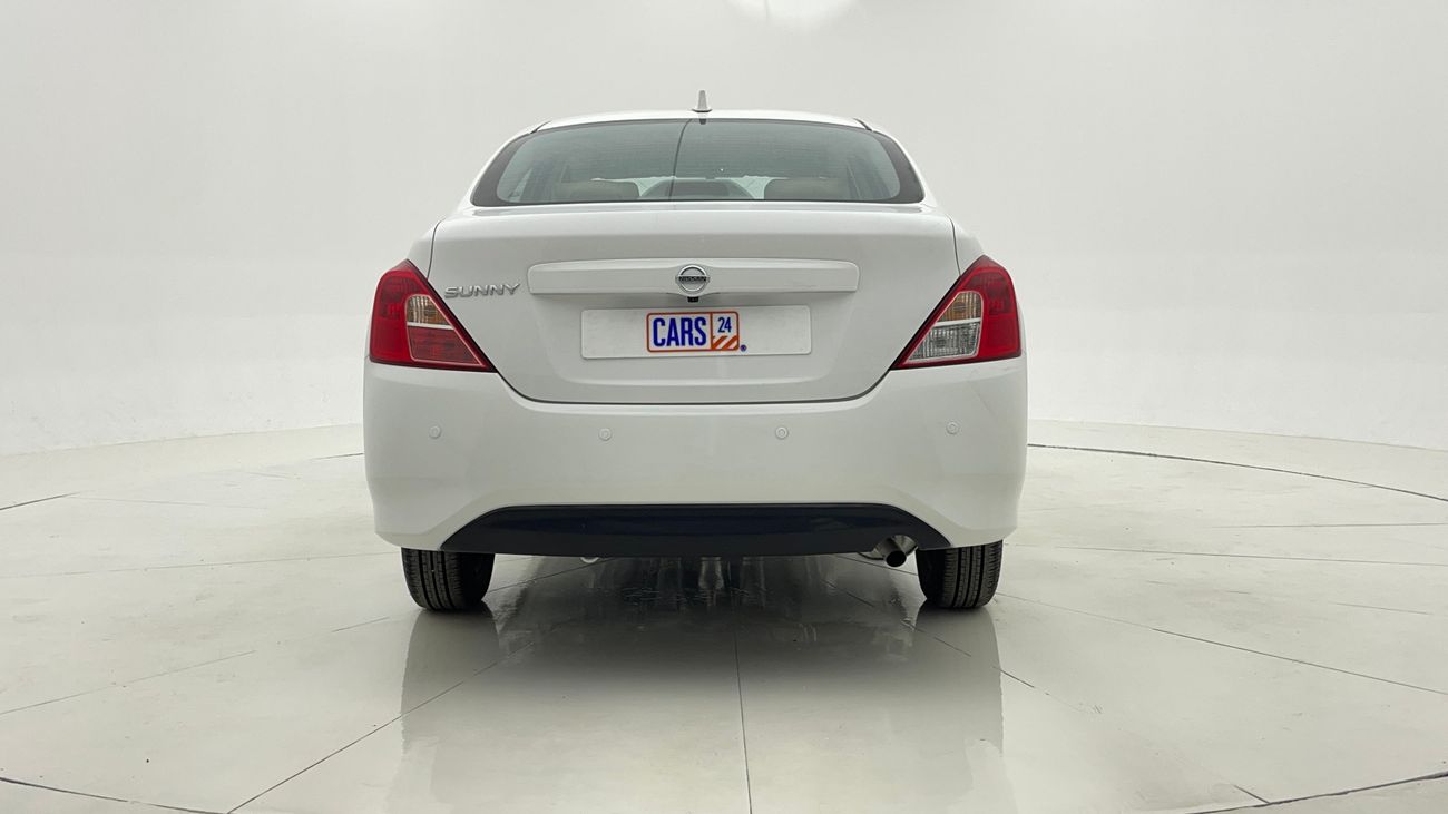 نيسان صني S 1.5 | بدون دفعة مقدمة | اختبار قيادة مجاني للمنزل