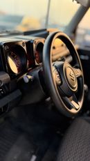 سوزوكي جيمني 1.5L GL (M/T)