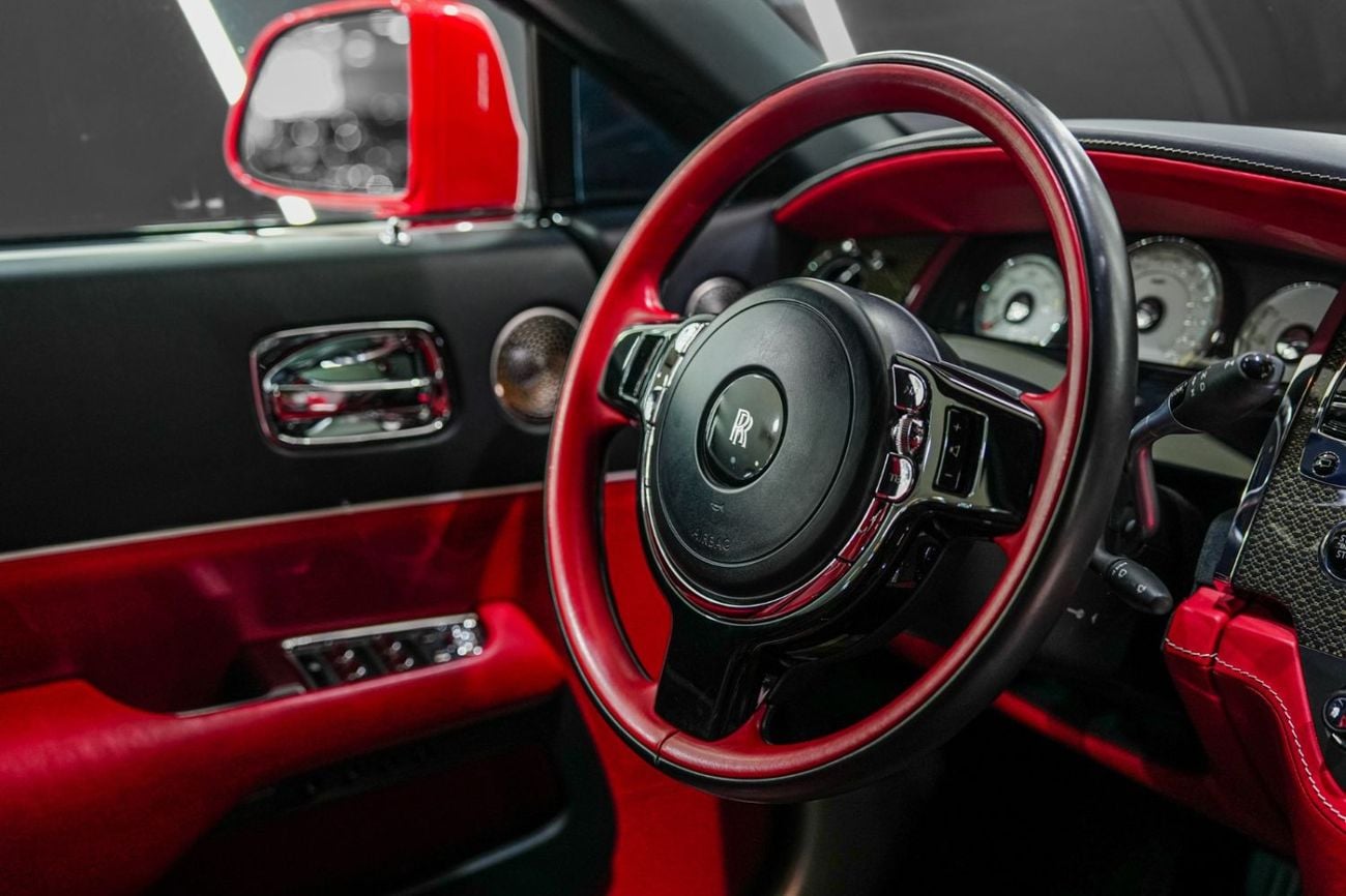 Rolls-Royce Wraith Black Badge, Two-Tone Exterior, Bespoke Audio, Starlight, GCC Specs!!