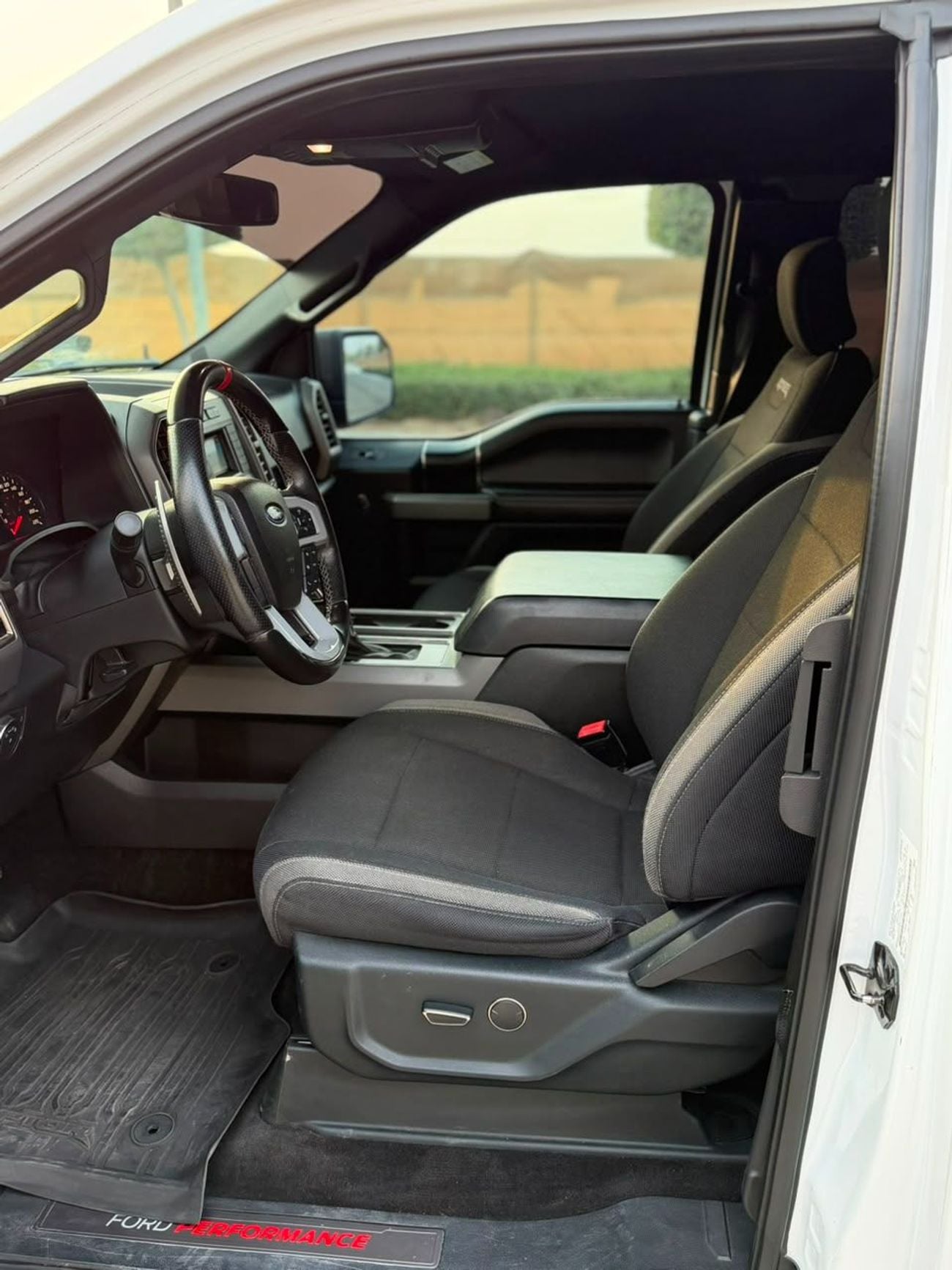 Ford F-150 RAPTOR CREW CAB MID 3.5