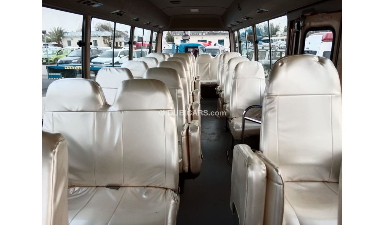 Hino Liesse II HINO LIESSE II BUS RIGHT HAND DRIVE (PM1393)