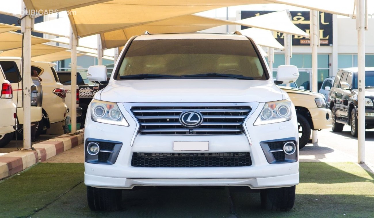 Lexus LX570