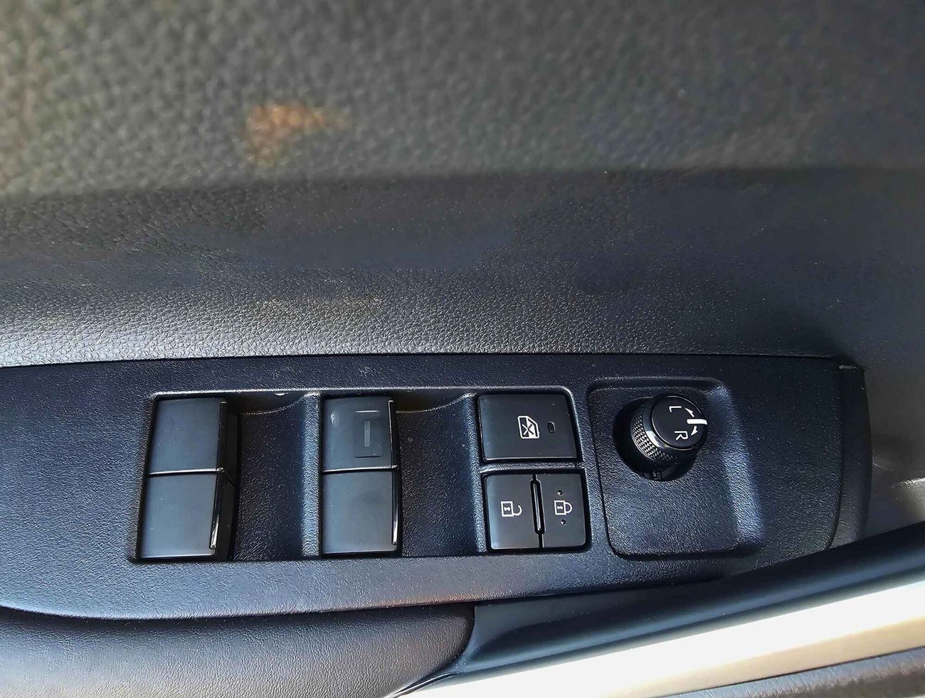 Toyota Corolla Cross ELITE HYBRID | 2.0L V4 | PUSH START | SUNROOF | SPECIAL OFFER | CODE#68069