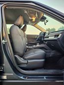 Mitsubishi Outlander 2.5L PETROL / LIMOUSINE LEATHER, FR&RR PARKING SENSOR, DVD+CAMERA / (CODE # F03)   E