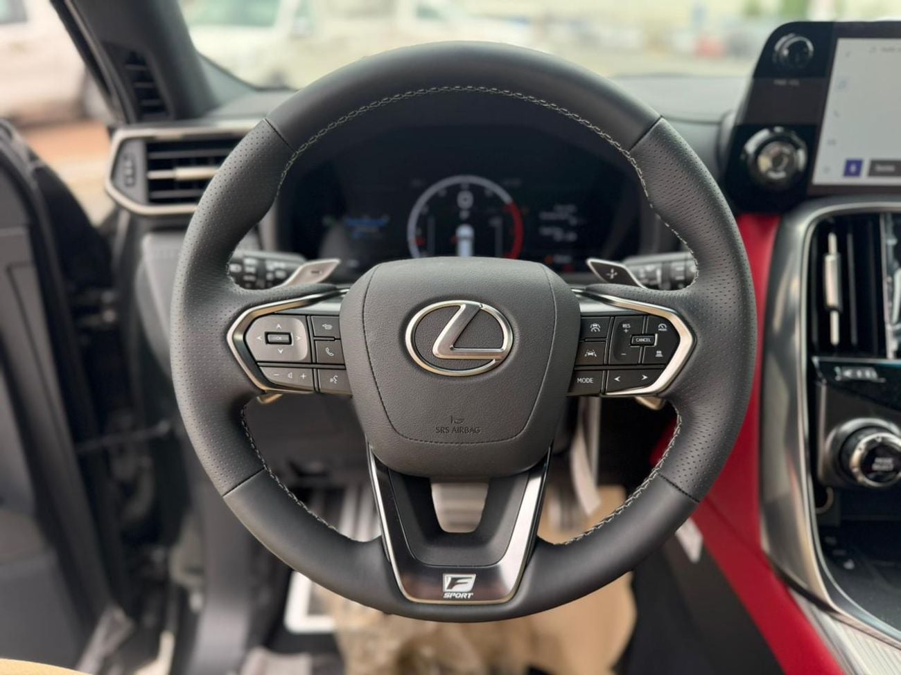 لكزس LX 600 F-Sport 3.5L