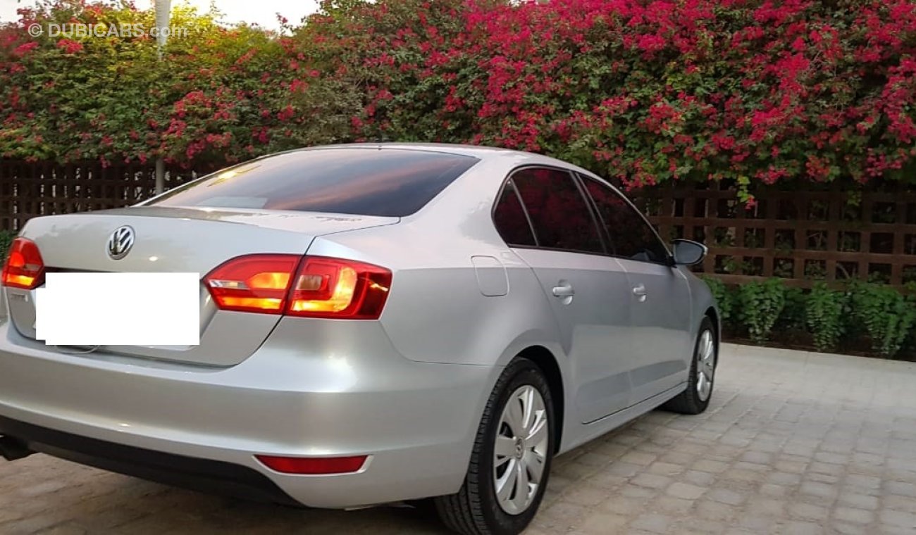 Volkswagen Jetta 390/- MONTHLY, 0% DOWN PAYMENT , MINT CONDITION