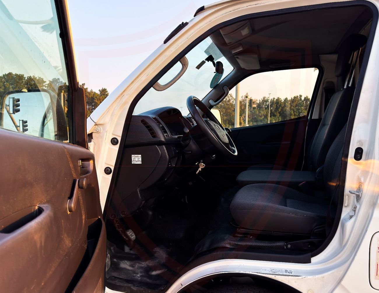 Toyota Hiace GLS -High Roof  Panal Van 2.7L Toyota Hiace Van |  2021 | GCC | Accident-Free | In Excellent Conditi