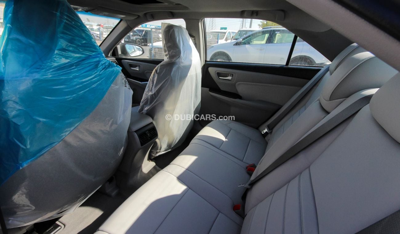 تويوتا كامري 2017 Camry Hybrid 2.5 XLE Full Canadian Specs