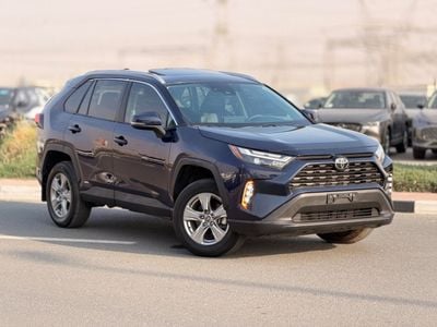Toyota RAV4 Hybrid XLE premium | sunroof, leather seats, push start 2025