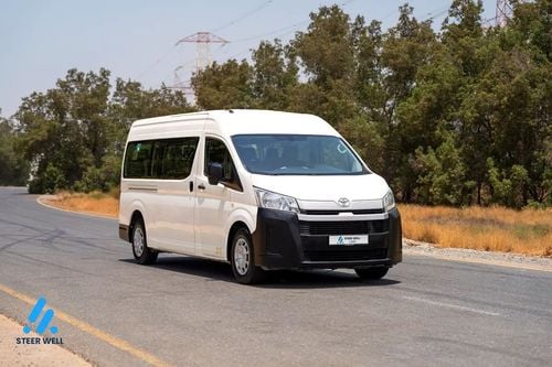 Toyota Hiace GL 2022 | H300 3.5L Petrol Manual 13-Seater Passenger Van | GCC Specs