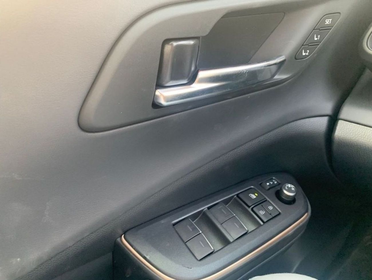 Toyota Crown 2.5L HYBRID, GCC, 2023