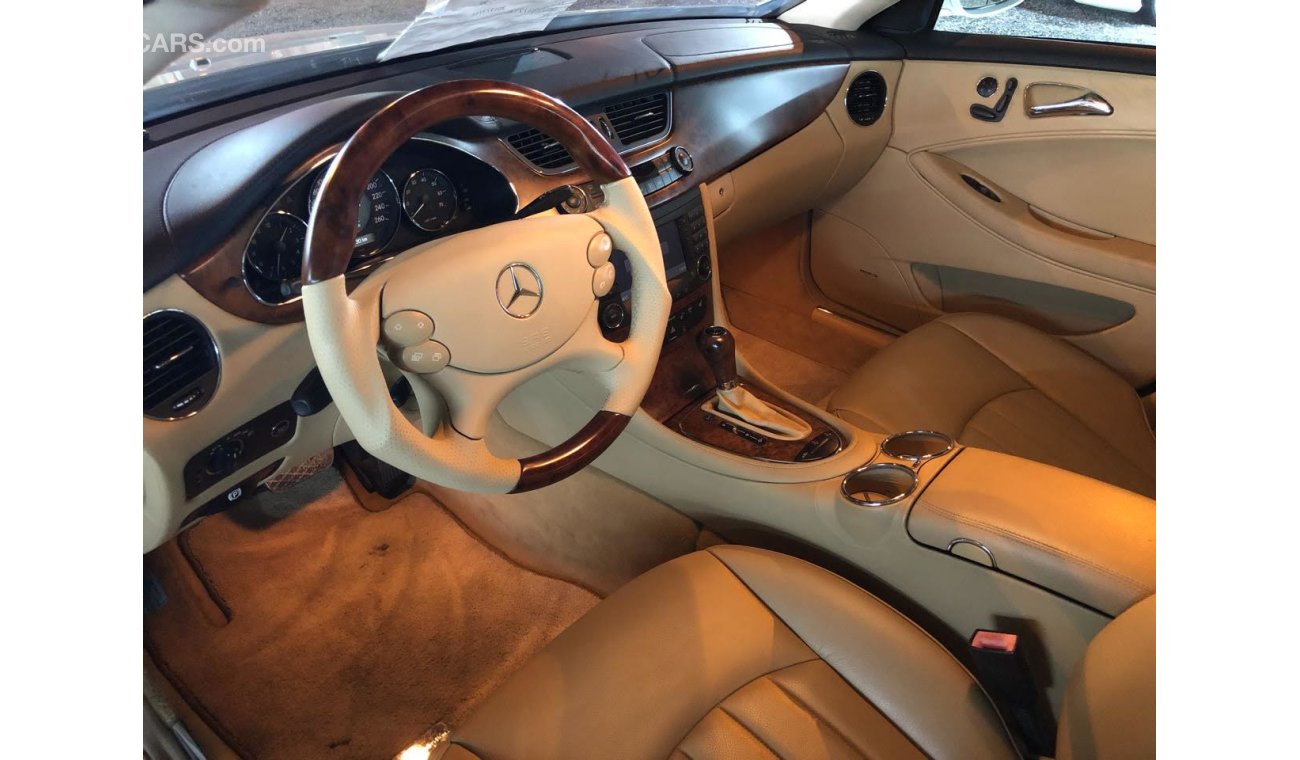 مرسيدس بنز CLS 550 وارد اليابان بطاقة جمركية