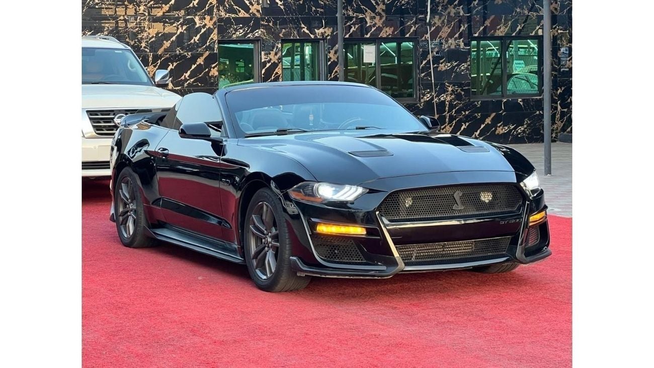 Ford Mustang FORD MUSTANG ECOBOOST CONVERTIBLE GT 500  4 CYLINDER MODEL: 2016 MILEAGE : 76,000 KM PRICE: 44.000 D