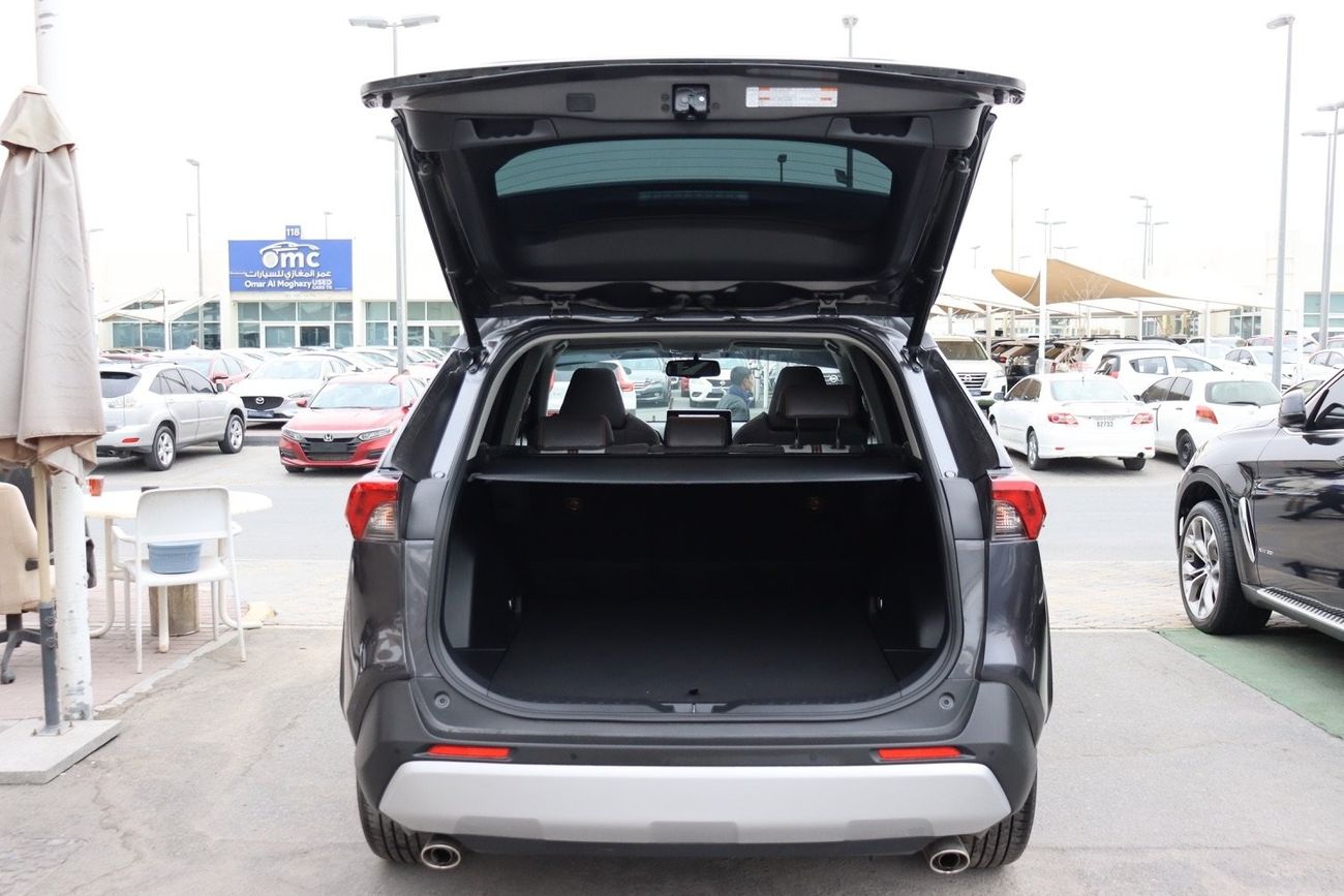 تويوتا راف ٤ Adventure 2.5L AWD Toyota RAV4 Limited AWD / 2020 / GCC / 24,000KM / Original paint
