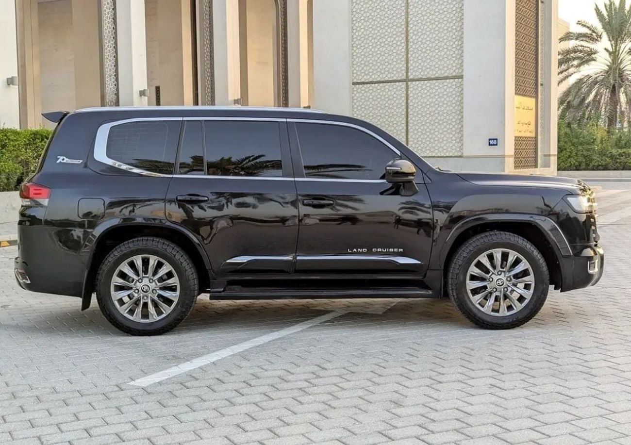 Toyota Land Cruiser Toyota landcruise 2021Model Facelifted 2025 4.0L v6 GXR petrol Engine Colour Black push start Transm