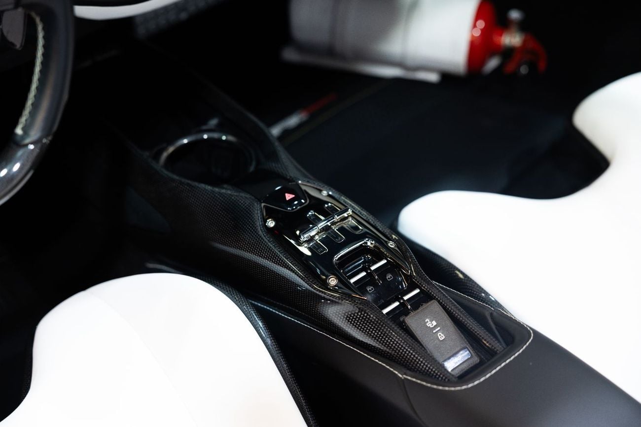 Ferrari SF90 SPIDER Ferrari SF90  Spider Fiorano - Finance available
