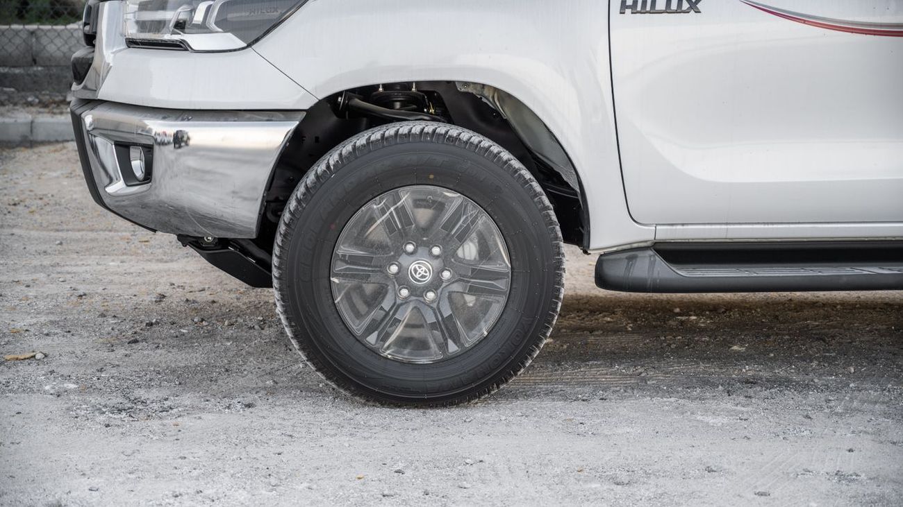 تويوتا هيلوكس TOYOTA HILUX 2.7 AT HIGH -2026YM