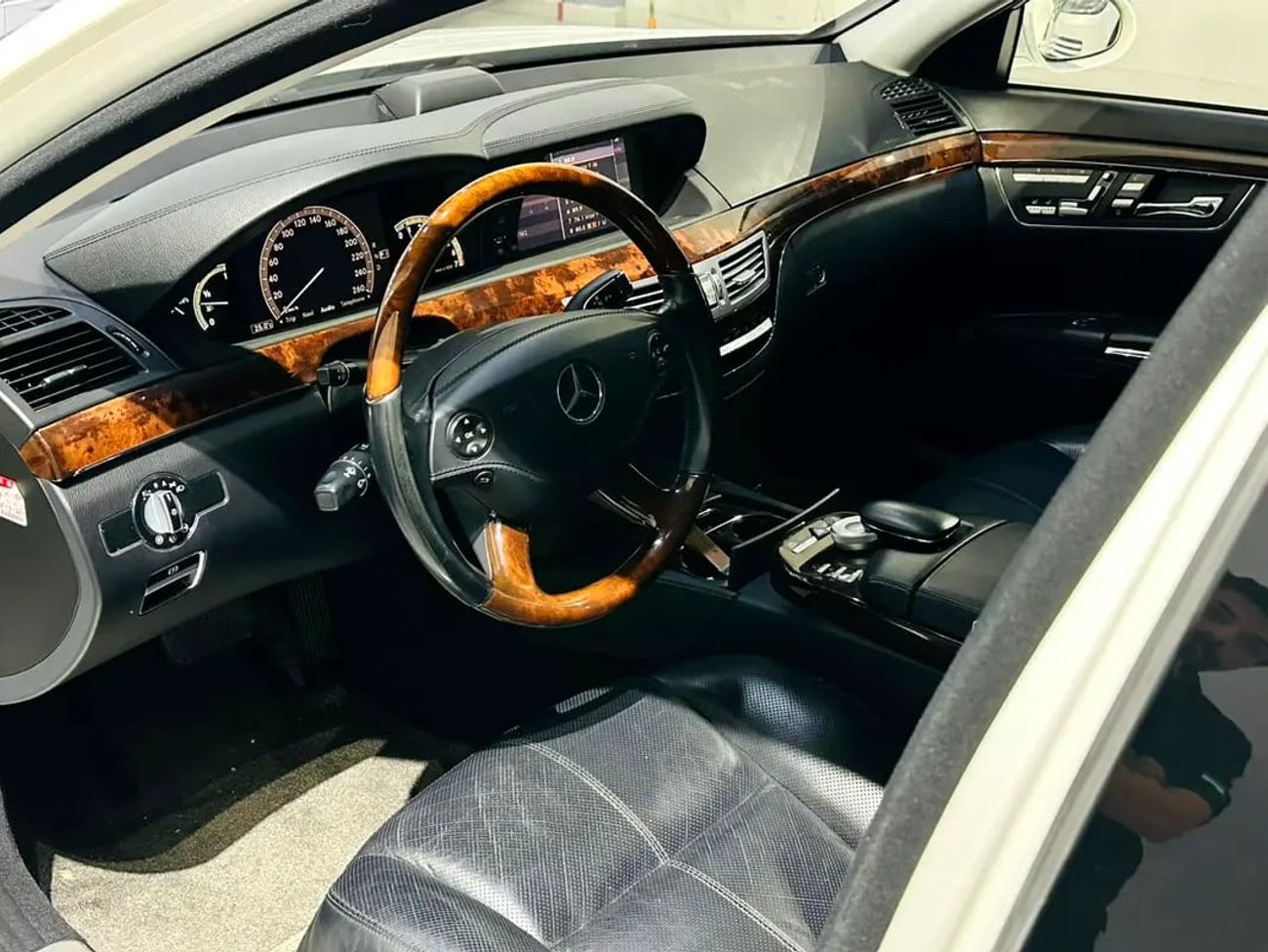 Mercedes-Benz S 550 MERCEDES S550 AMG 4 MATIC JAPANESE SPECS ORIGINAL PAINT MINT CONDITION