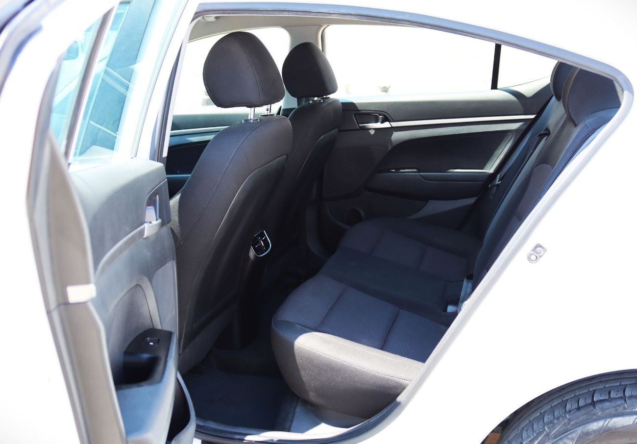 هيونداي إلانترا هيونداي إلنترا GL (AD)، 2020، سيدان ذات 4 أبواب، 1.6 لتر 4 سلندر بنزين، أوتوماتيكية، دفع أمامي