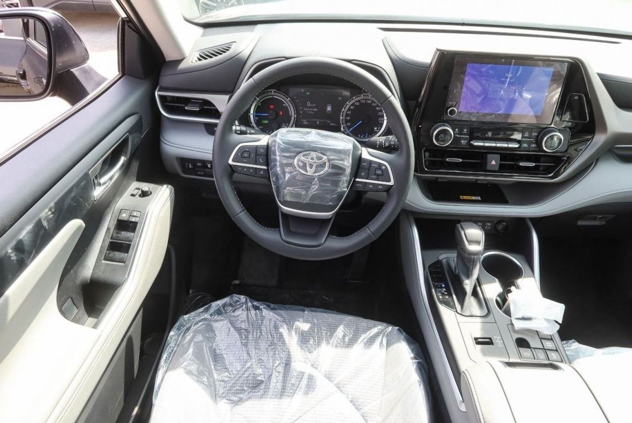 Toyota Highlander Toyota Highlander GLE 2.5L Hybrid, CUV AWD 5Doors Features: Driver Electric Seats, Radar, Lane Depar