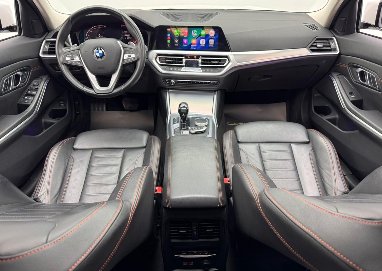بي أم دبليو 330i Std 2.0L 2019 BMW 330i, BMW Service History, 1 Year Warranty, Excellent Condition, GCC