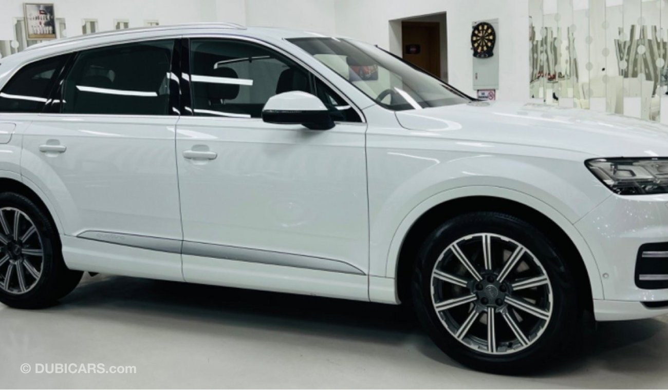 Audi Q7 45 TFSI quattro Luxury GCC .. Original Paint .. Service Contract .. V6 .. Perfect Condition .