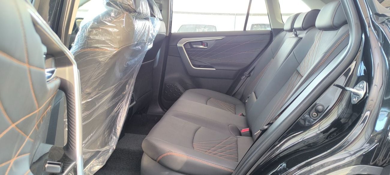 تويوتا راف ٤ TOYOTA RAV 4 HYBRID E-FOUR