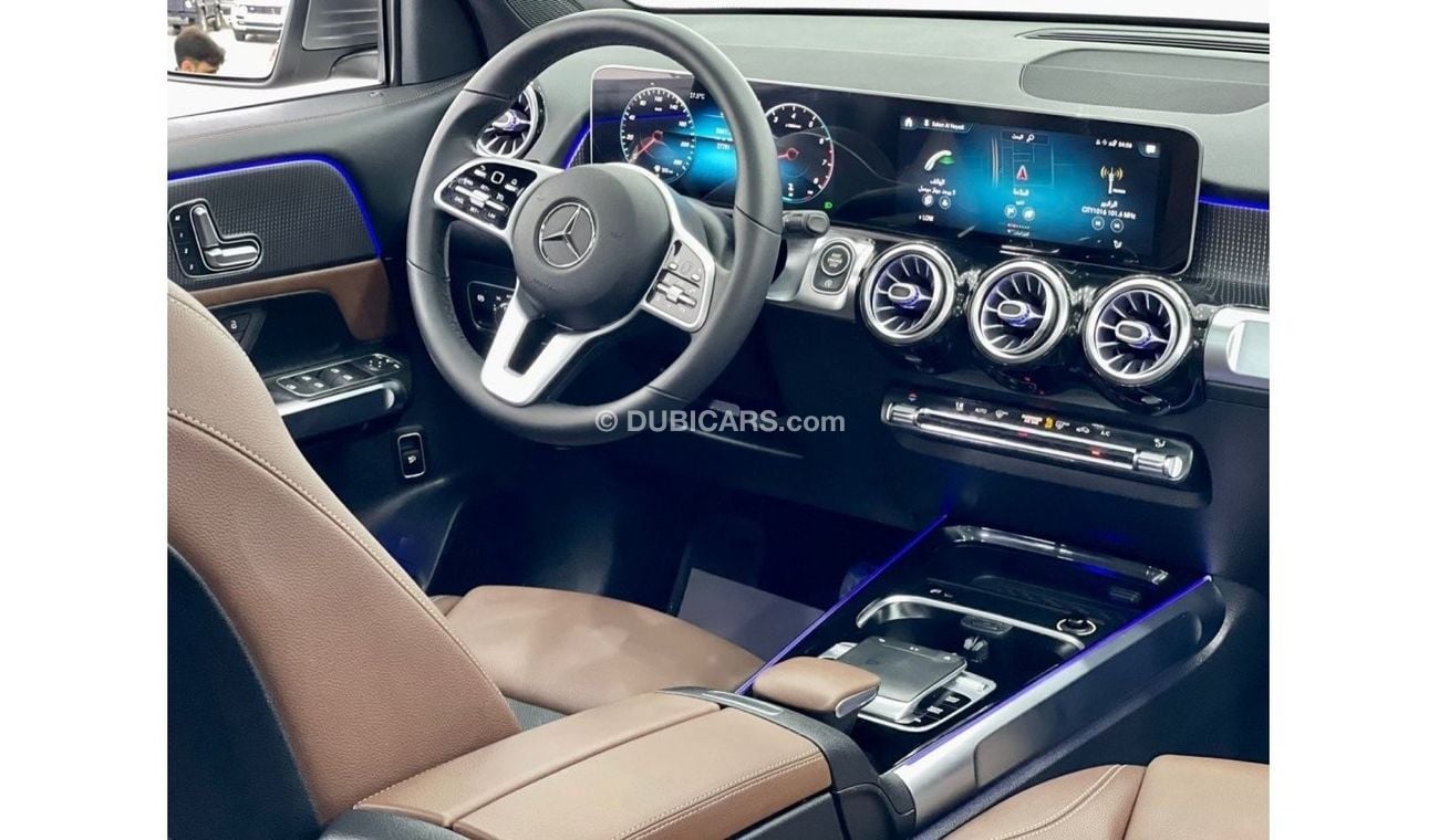 Mercedes-Benz GLB 250 Std 2020 Mercedes Benz GLB 250, Mercedes Warranty + Service Package, FSH Agency, GCC