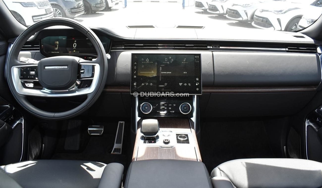 Land Rover Range Rover P530 4.4P V8  SWB AWD Aut .(For Local Sales plus 10% for Customs & VAT)