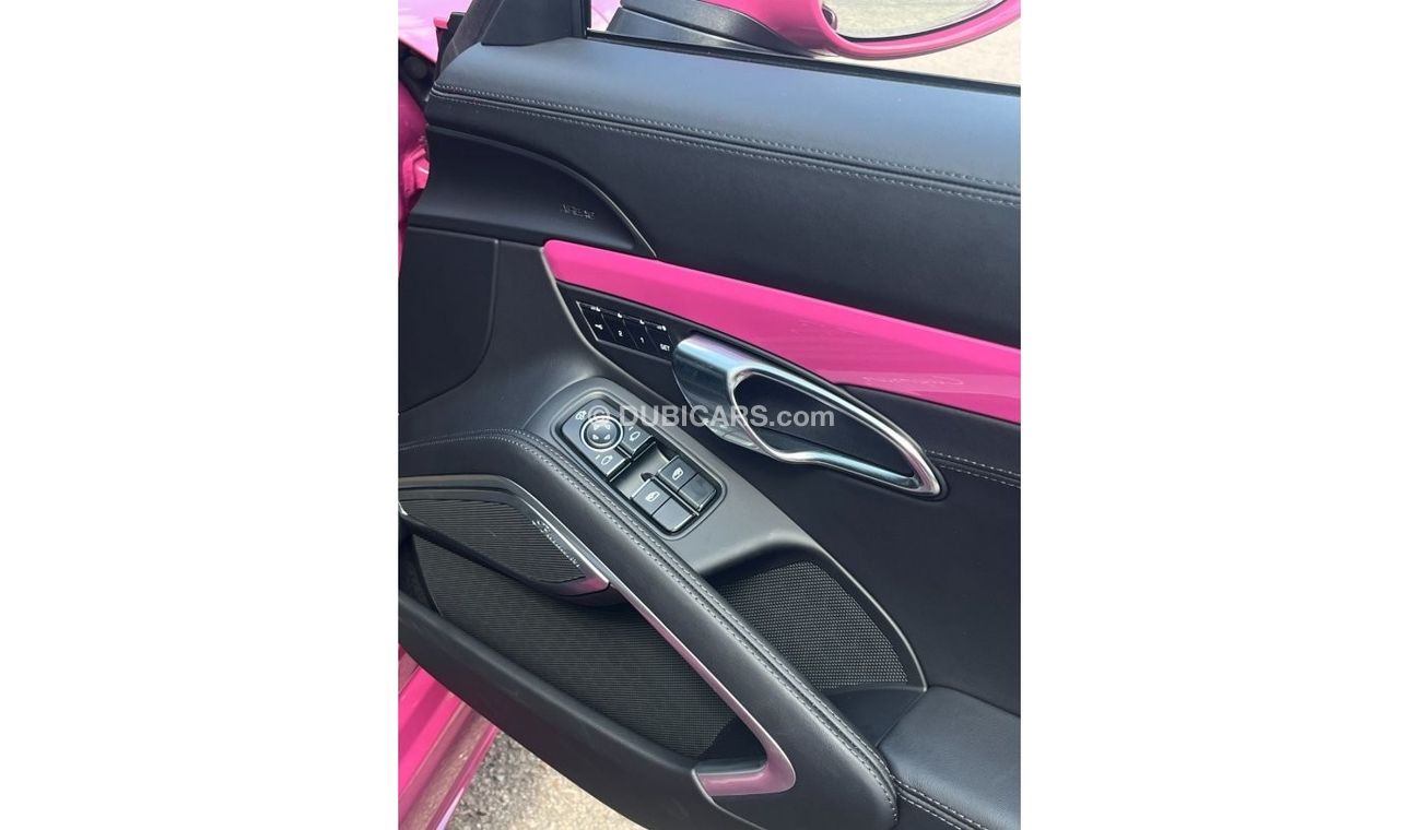 بورش كايمان 718 Porsche 718 Cayman Right Hand Drive