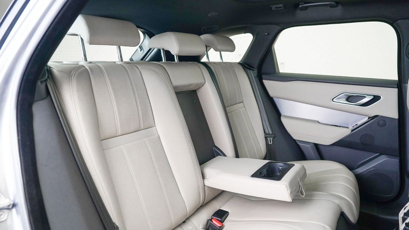 Land Rover Range Rover Velar P250 R-Dynamic SE 2.0L | AED 3,690 PM | Warranty March 2028 | GCC