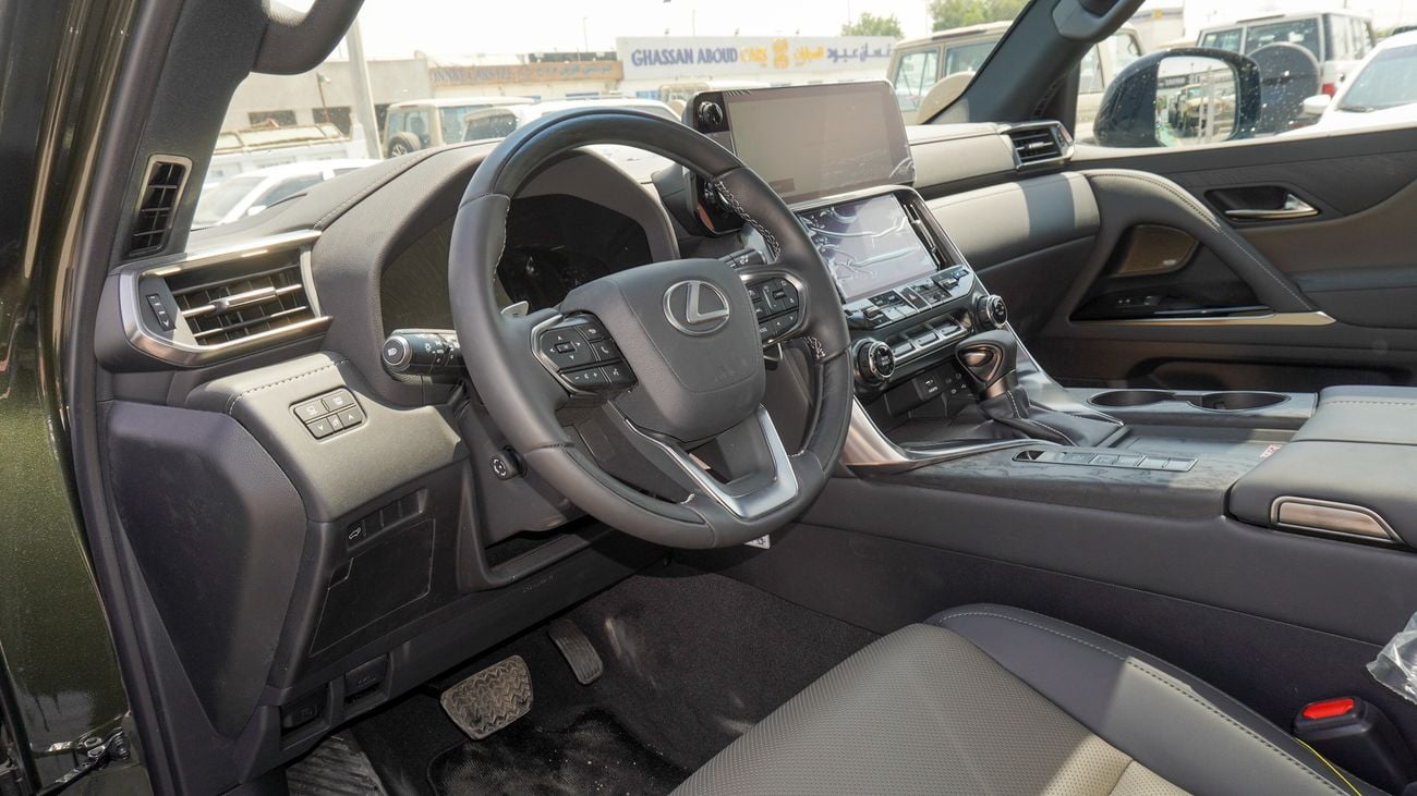 Lexus LX 600 3.5L V6