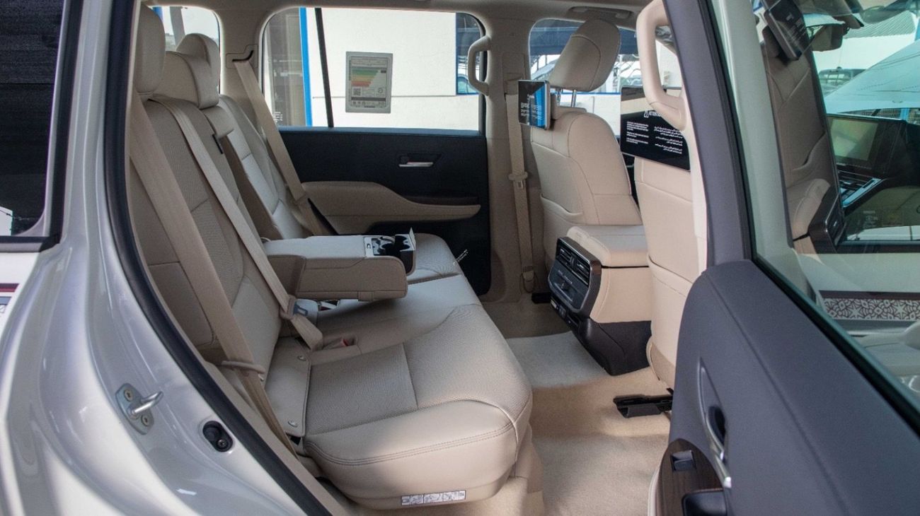 تويوتا لاند كروزر GXR2 3.3L 2025 LAND CRUISER 3.3L DIESEL FULL OPTION