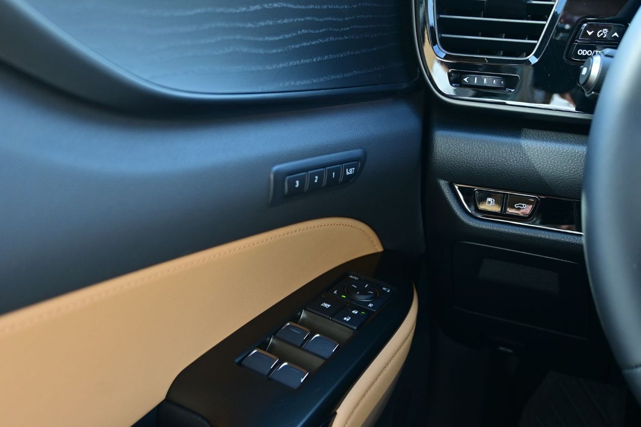 لكزس NX350h Lexus NX350h Platinum 2.5L Hybrid AWD, Model 2025 Color White