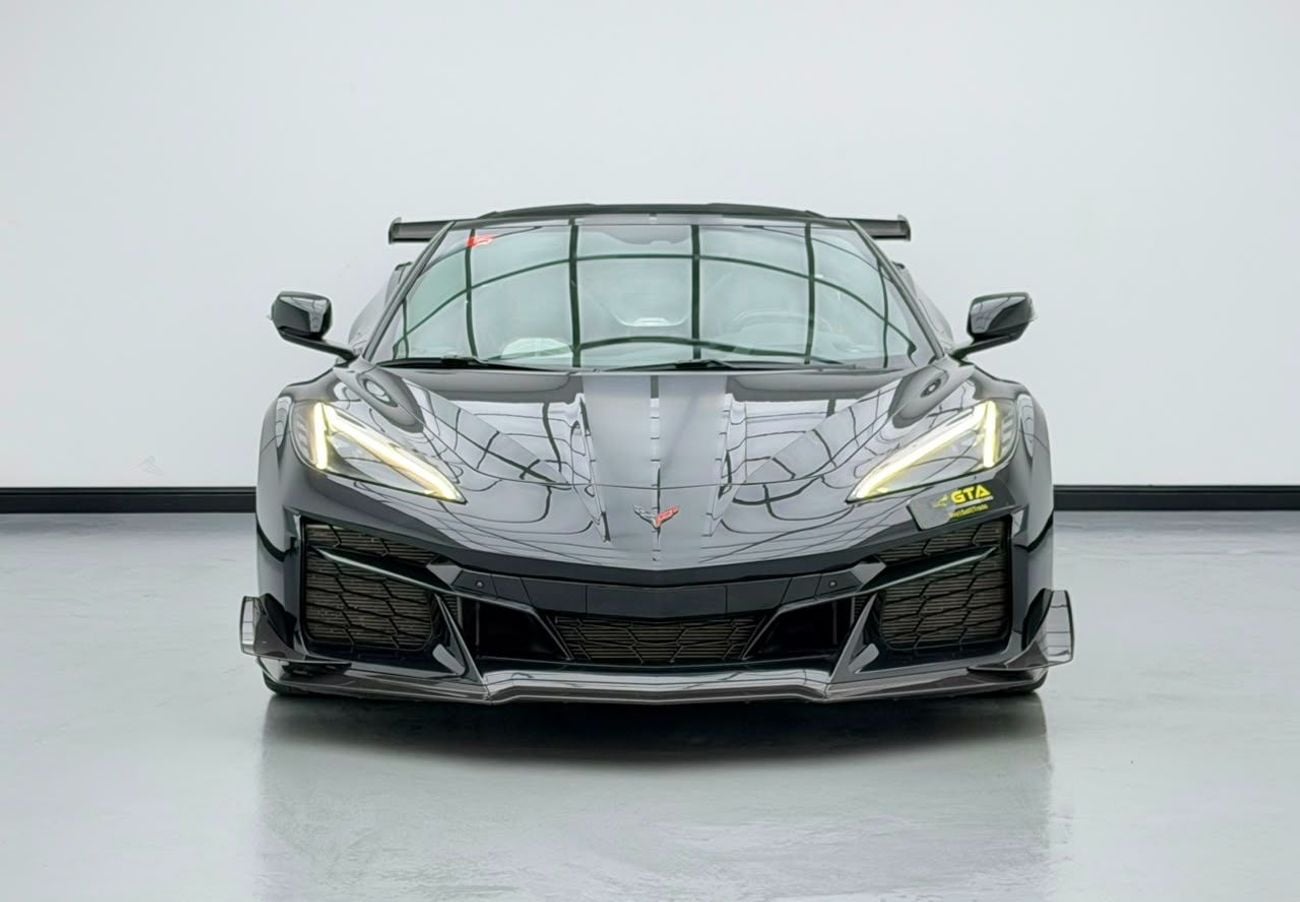 Chevrolet Corvette Z06 3LZ 2023 Chevrolet Corvette 3LZ 70th Anniversary Edition, Z07 Performance Pack, 1 Year Warranty, GCC