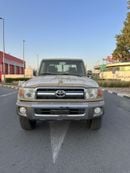 Toyota Land Cruiser Toyota Landcruiser petrol  4x4 II manual transmission II 2009