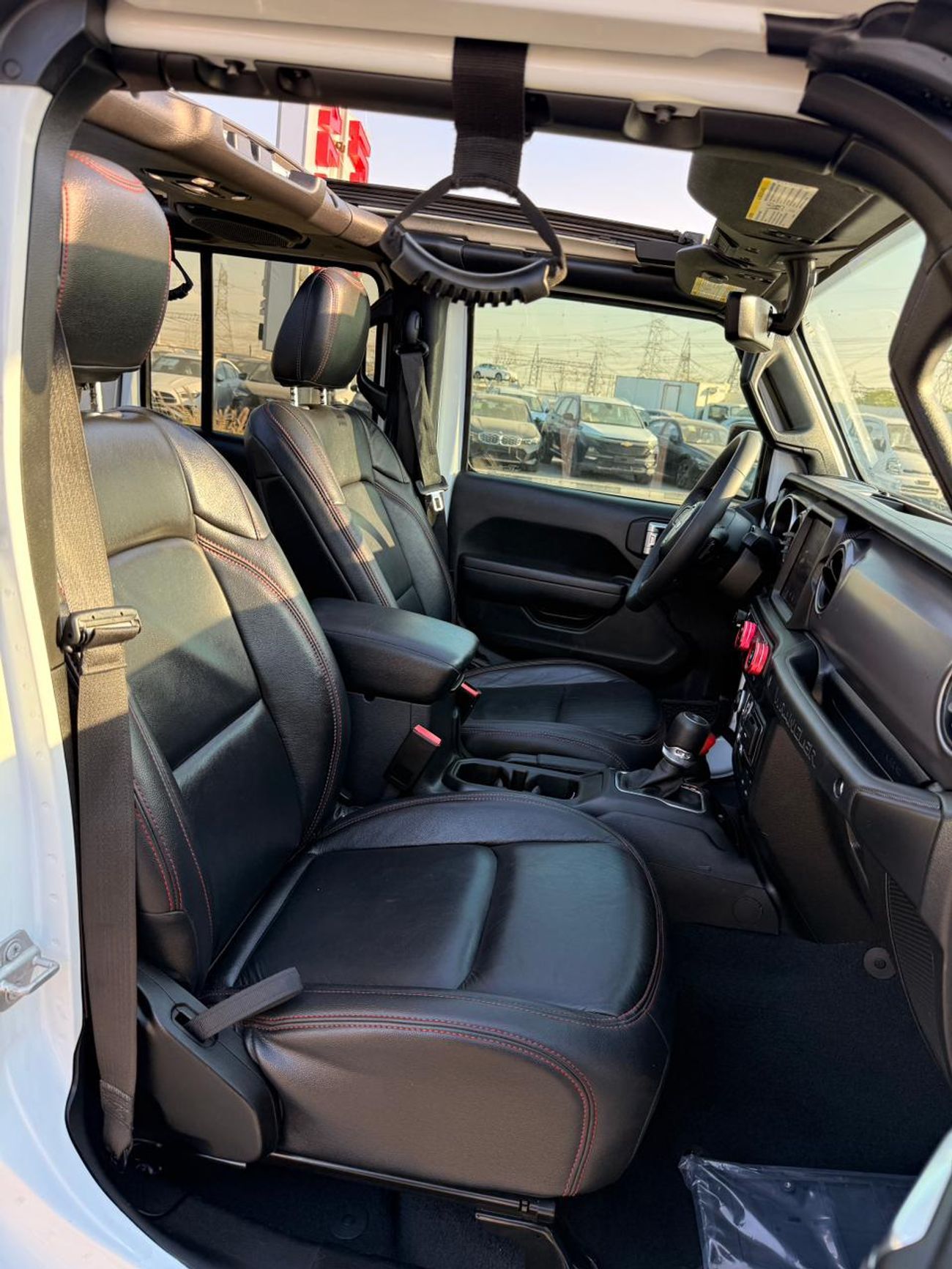 Jeep Wrangler Sport S 3.6L A/T