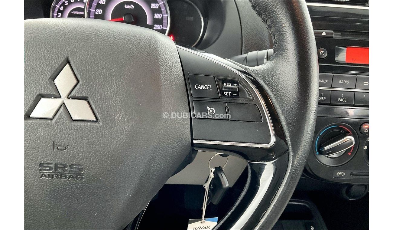 Mitsubishi Attrage GLX Mid