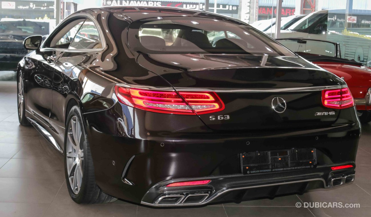 Mercedes-Benz S 63 AMG Coupe