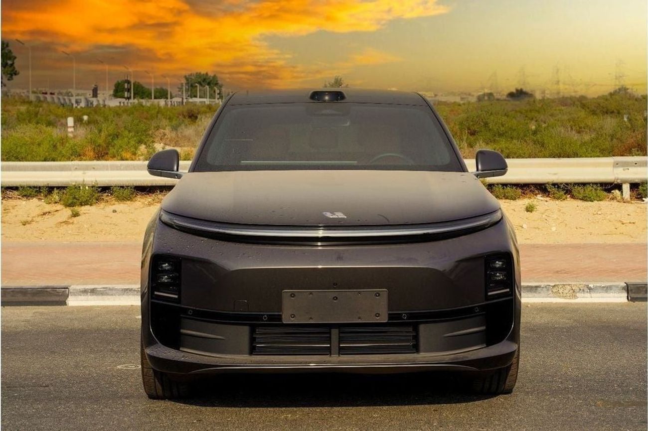 لي اوتو L6 2025 Li Auto L6 Max 1.5L Turbo Range Extended Gray 0Km