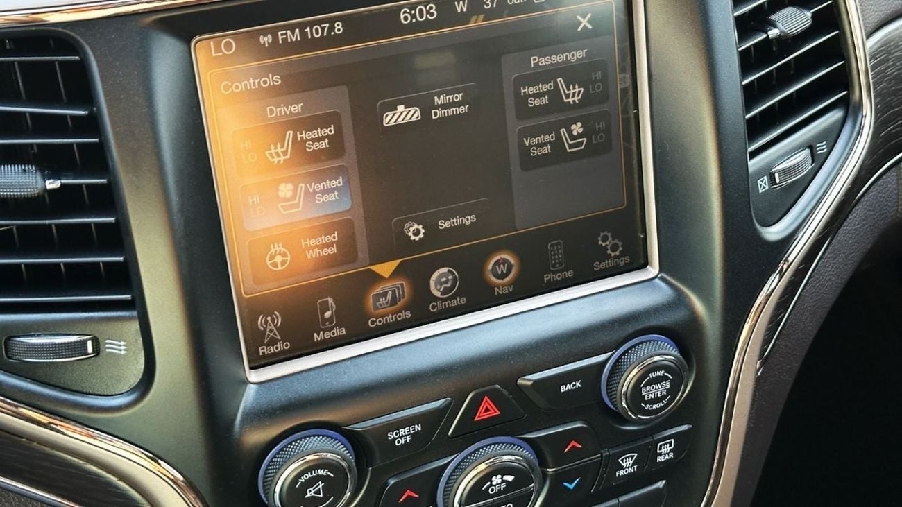 جيب جراند شيروكي ساميت