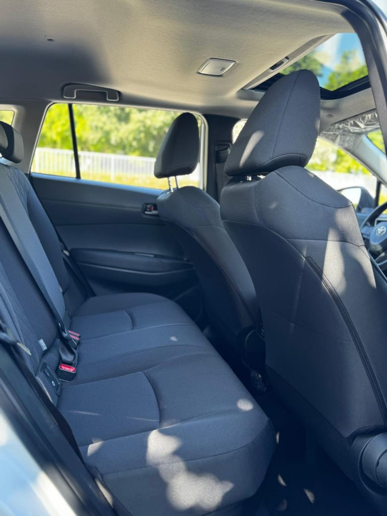 تويوتا كورولا كروس ✨(*Toyota Corolla Cross Hybrid)*✨ *Model*: 2025 *Price*: 76,000 AED *Mileage: 0 km/h *Price does not