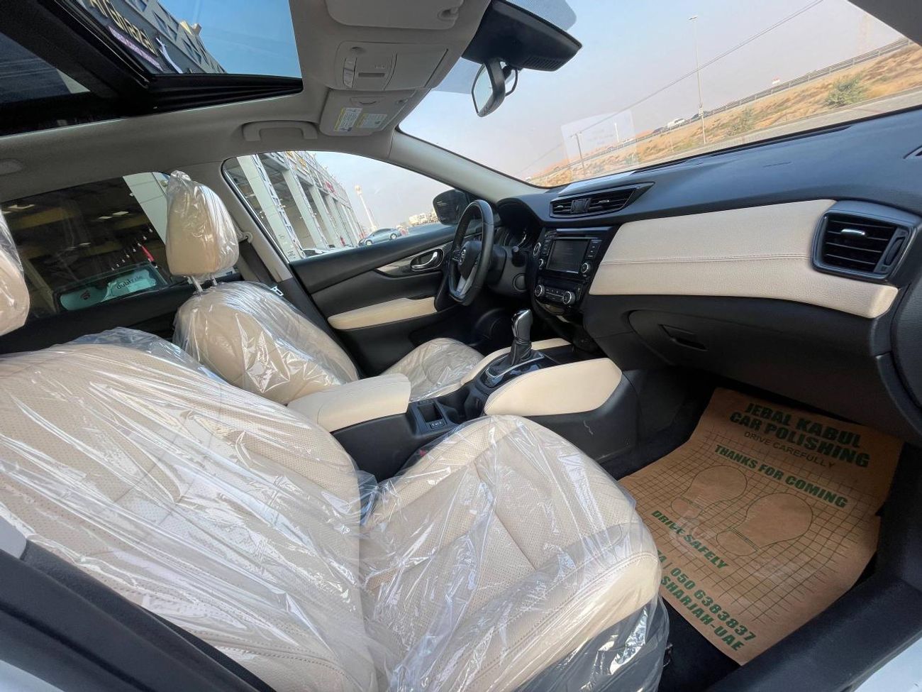 نيسان روج SL / AWD / 2.5 V4 / فتحة سقف بانورامية / كاميرا 360 درجة / رادار / نظام صوت BOSE