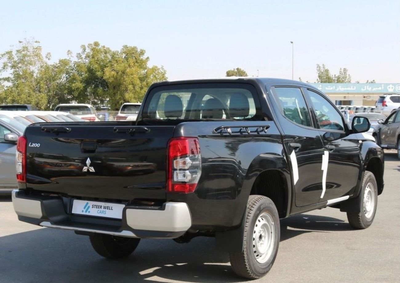 ميتسوبيشي L200 2023 - DIESEL - 2.5L -  DOUBLE CABIN - 4X4 - 5MT - POWER LOCKS AND POWER WINDOWS - EXPORT ONLY