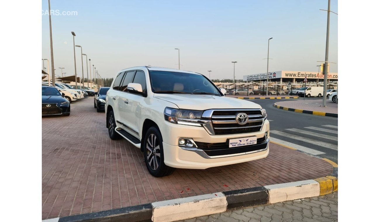 Toyota Land Cruiser Sharja