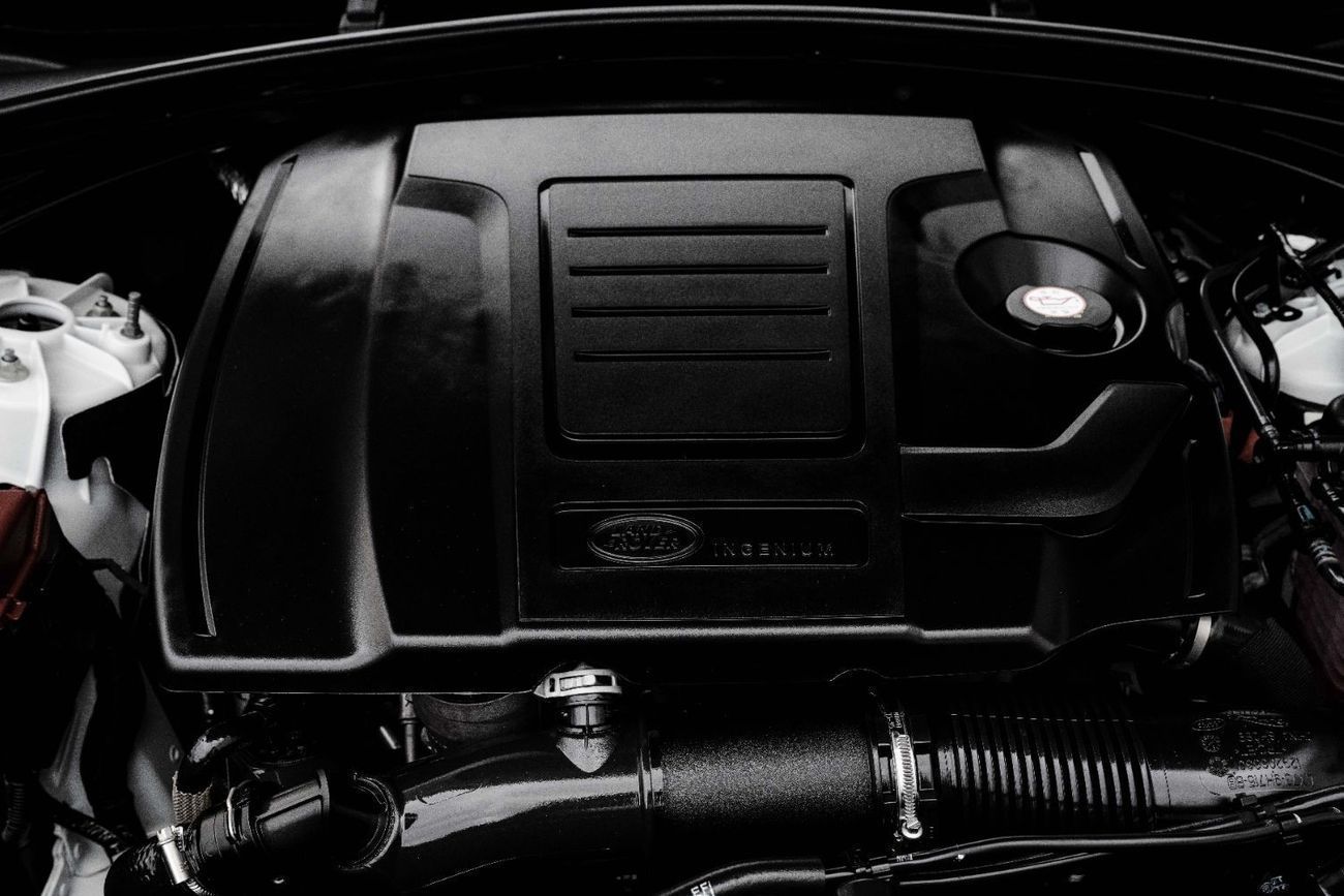 لاند روفر رينج روفر فيلار P250 SE R-Dynamic | 5,288 P.M  | 0% Downpayment | Excellent Condition!