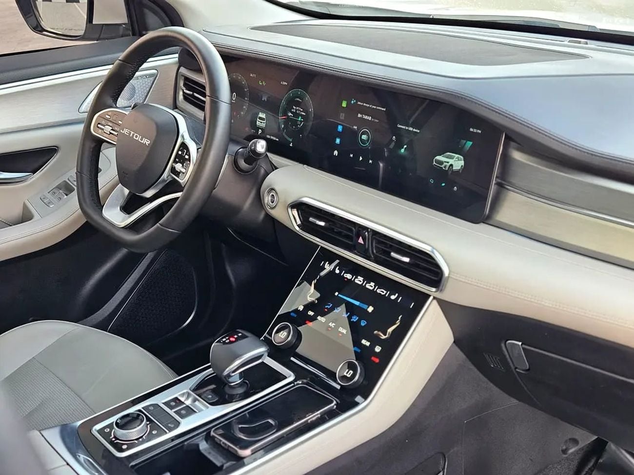 جيتور X90 بلس 2.0T Luxury | GCC Specs | Premium Condition 4 Cyliner Luxury SUV