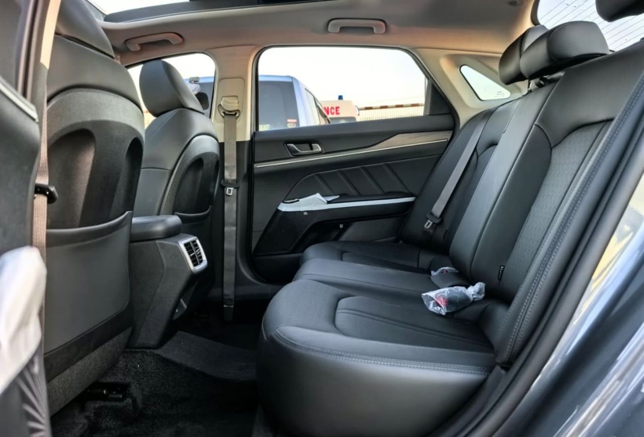 كيا K5 KIA K5 1.5L PREMIUM OPTION , JBL SPEAKERS